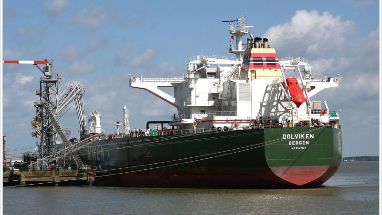 উত্তর উপসাগরে ইরান-যুক্তরাষ্ট্র উত্তেজনা: মার্কিন ট্যাঙ্কারে হামলার অভিযোগ