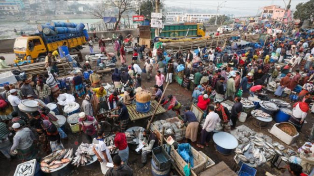 খিলক্ষেতে রুমি-মাসুদ সিন্ডিকেটের রাজত্ব: অবৈধ বাজার ও জালিয়াতিতে অতিষ্ঠ জনজীবন