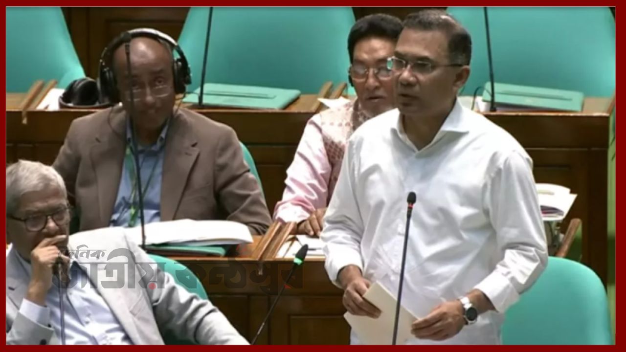 সংসদে নিজের বক্তব্য সংশোধন করলেন প্রধানমন্ত্রী, প্রাইভেট স্কুলে গাইডলাইন থাকার কথা স্বীকার