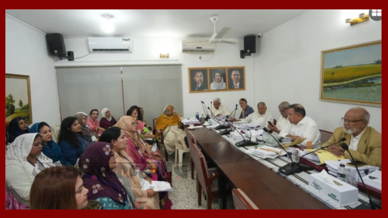 রাত ২টা ৫৫ মিনিটেও চলছিল নারী আসনের মনোনয়ন সাক্ষাৎকার, গুলশানে ব্যস্ত প্রধানমন্ত্রীর কার্যালয়