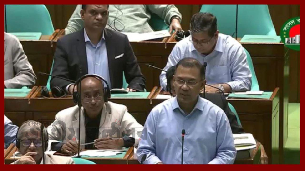 স্মার্ট কৃষিতে বড় পরিকল্পনা: কৃষক কার্ডে মিলবে ১০ ধরনের সেবা