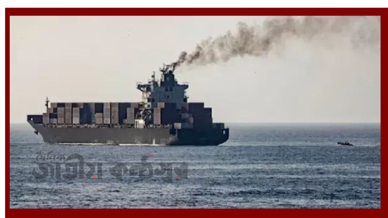 ট্রাম্পের অবরোধের পর সমুদ্রে ইরানি জাহাজ আটক—বিশ্ব জ্বালানি বাজারে চাপ