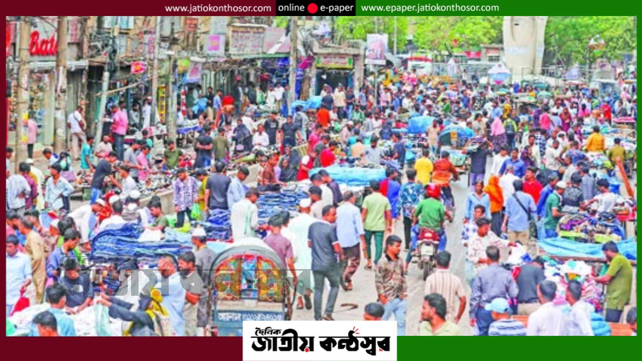 গুলিস্তানে চাঁদাবাজি: ফুটপাতের দখল নিয়ে অদৃশ্য সিন্ডিকেট, ভোগান্তিতে সাধারণ মানুষ