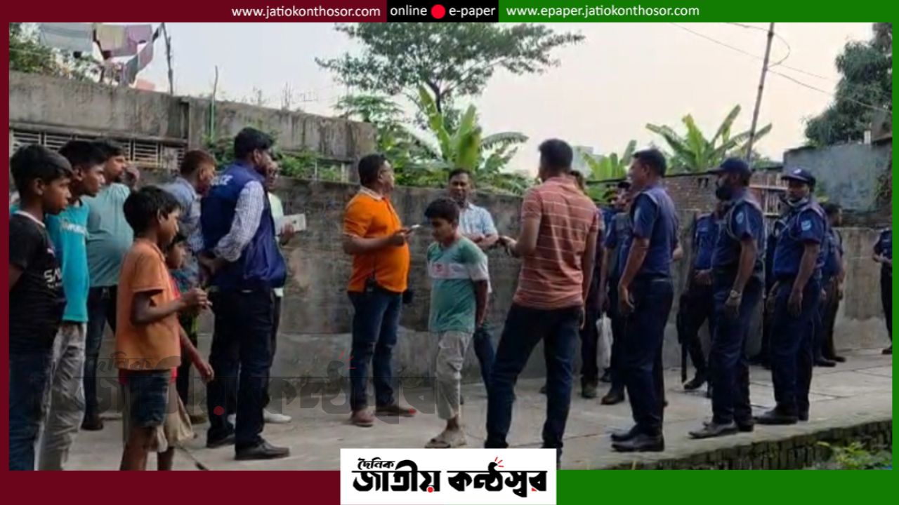 ফতুল্লায় পুলিশের হাত থেকে হ্যান্ডকাফসহ আসামি ছিনতাই: ২৪ ঘণ্টায় দুই দুঃসাহসিক ঘটনায় উদ্বেগ