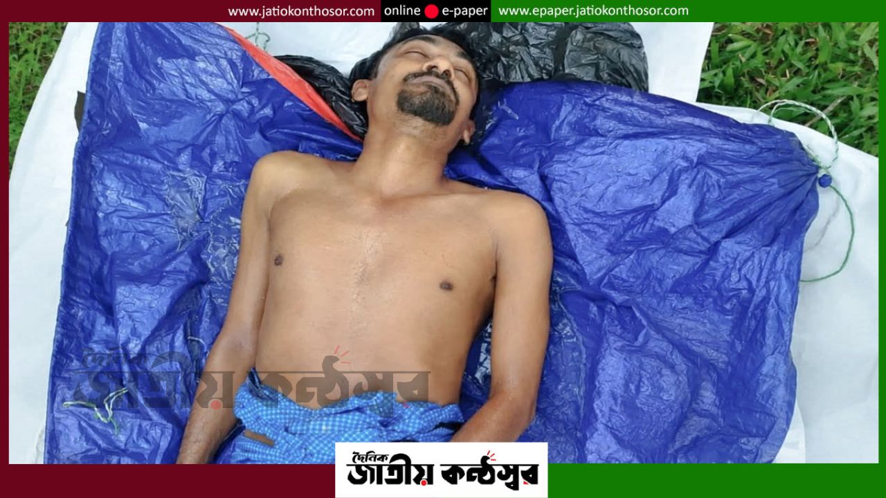 নারিকেল গাছের ফল তোলাকে কেন্দ্র করে লালমোহনে রক্তক্ষয়ী সংঘর্ষে নিহত ১, আটক ৪