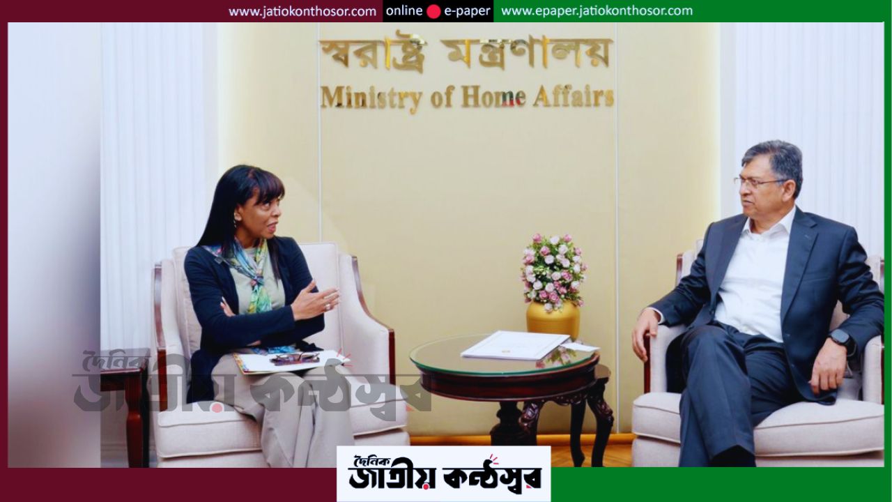 রোহিঙ্গা সংকট এখন জাতীয় নিরাপত্তার হুমকি, জাতিসংঘের আরও জোরালো সহায়তা চাইলেন স্বরাষ্ট্রমন্ত্রী  