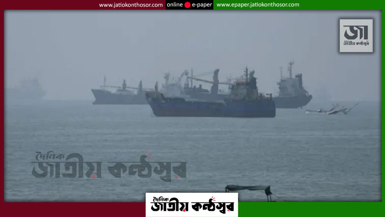 ইরানের লারাক দ্বীপে যুক্তরাষ্ট্রের হামলা, জর্ডানে মার্কিন ঘাঁটিতে ইরানের পাল্টা ক্ষেপণাস্ত্র হামলা