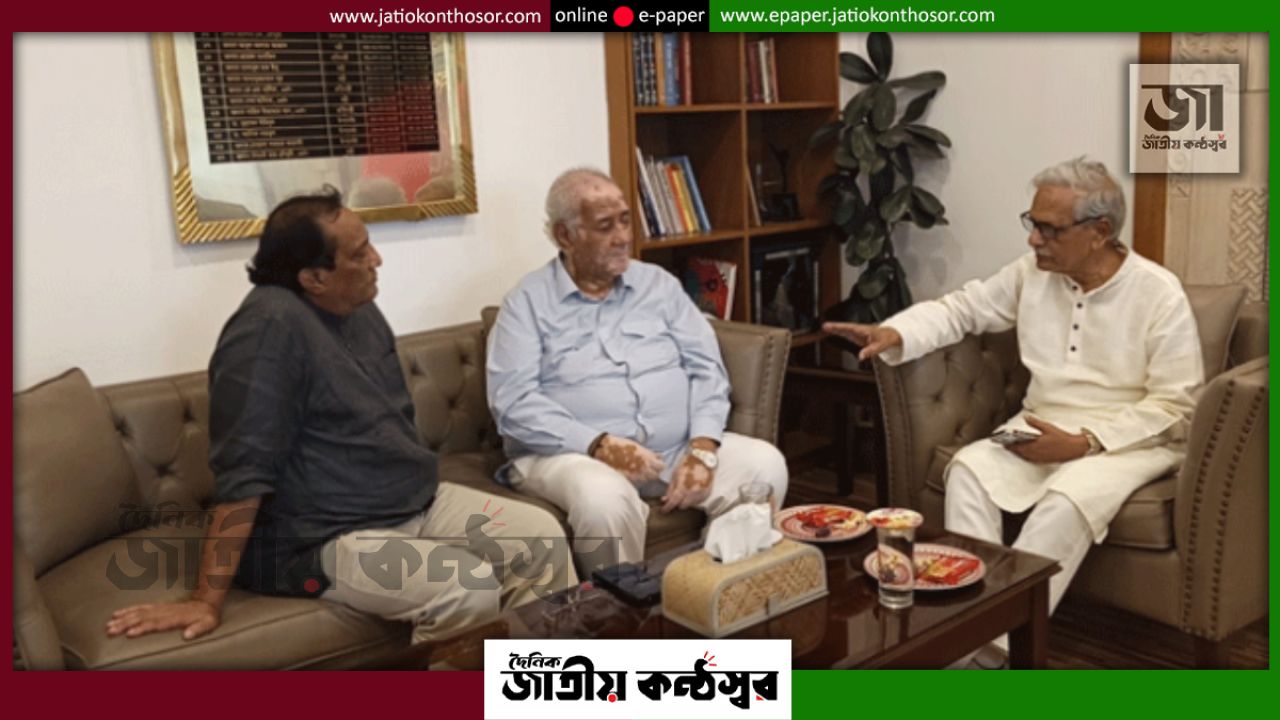 ডাকসুর সমান্তরাল বা দ্বৈত প্রশাসনের সুযোগ নেই: ঢাবি কর্তৃপক্ষ  খ) ফেসবুক ভাইরাল শিরোনাম