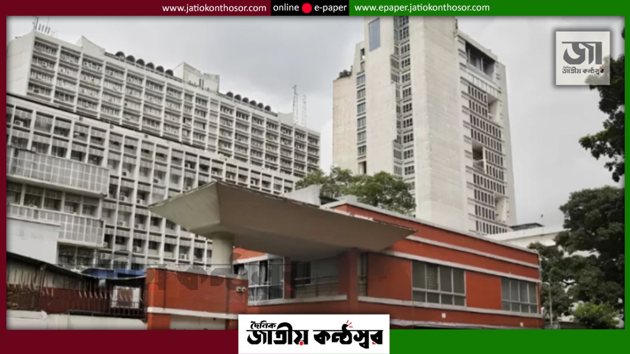 চার আলোচ্যসূচি নিয়ে আজ বসছে সচিব সভা, নবায়নযোগ্য জ্বালানি কৌশলপত্রেও আলোচনা
