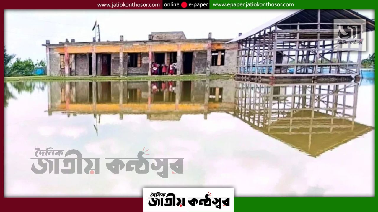 রামপালে ঝুঁকিপূর্ণ ১৯ প্রাথমিক বিদ্যালয়, আতঙ্কে ১ হাজার ৭৭০ শিশু