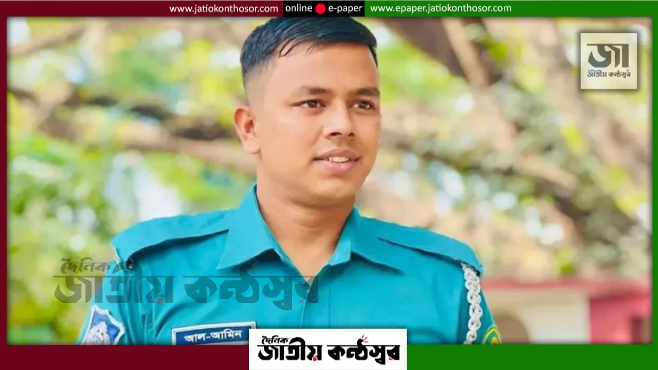 চট্টগ্রামে ছিনতাইকারী ধরতে গিয়ে বাসের ধাক্কায় পুলিশ কনস্টেবলের মৃত্যু
